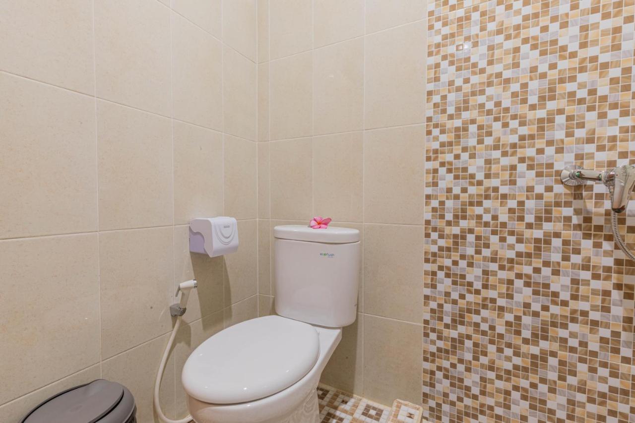 Candra Loka Studio & Apartment By The Loka كيروبوكان المظهر الخارجي الصورة