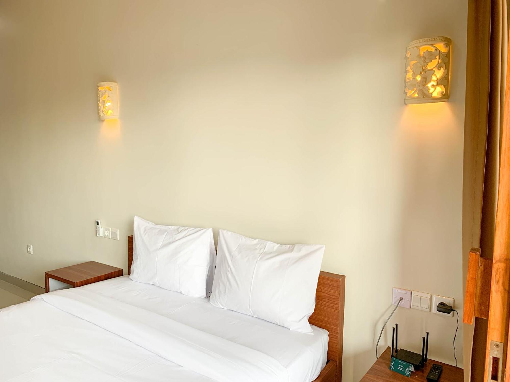 Candra Loka Studio & Apartment By The Loka كيروبوكان المظهر الخارجي الصورة